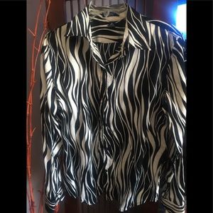 CHAPS black n white blouse